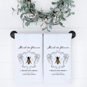 Tea Towels, Set of 2, French Bee, Kitchen or Bathroom, Microfiber Waffle Weave